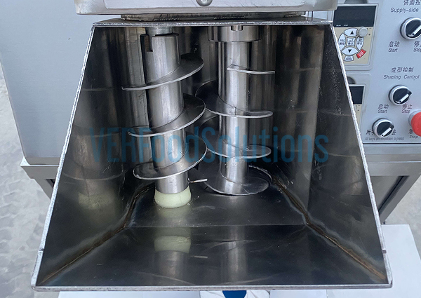 Horizontal Double Augers Dough Rolling Design