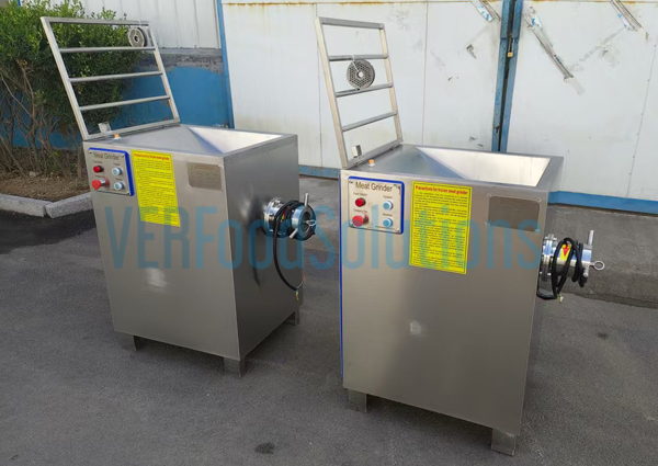 Frozen meat grinding machine