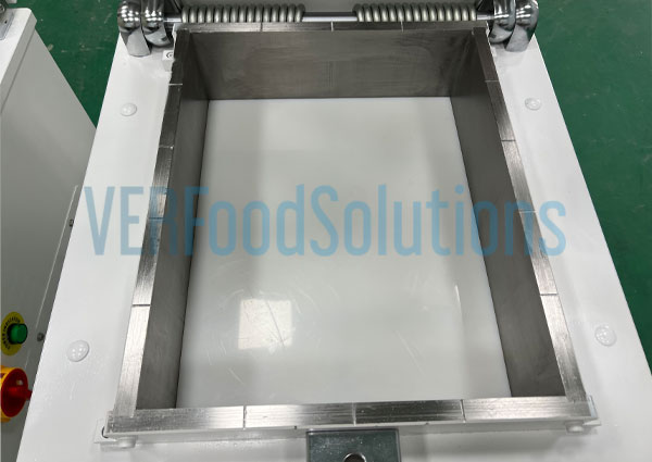 hydraulic dough divider
