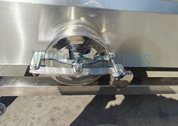 Air Bubble Water Spraying Fruit and Vegetable Washing Machine