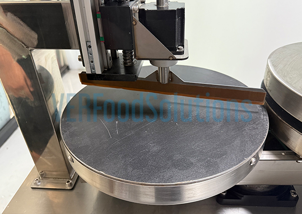 automatic spring roll wrapper machine